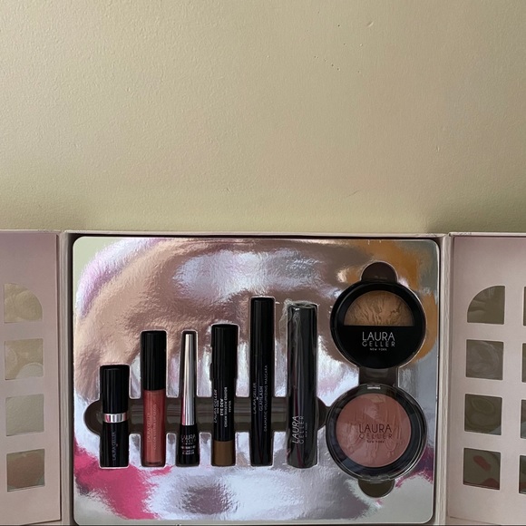 Laura Geller Other - Laura Geller Makeup Kit